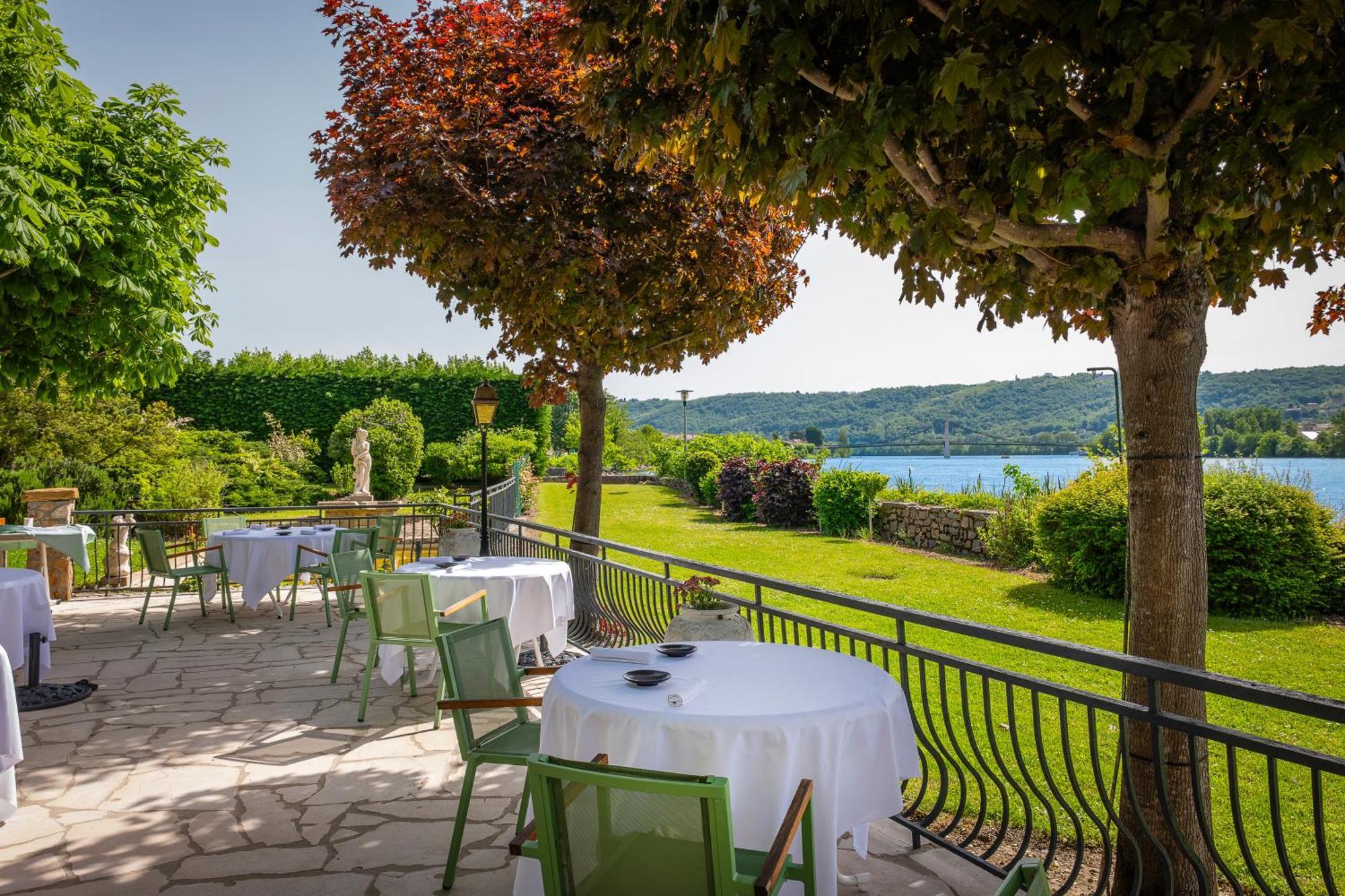 Hôtellerie Beau Rivage Condrieu Exterior foto